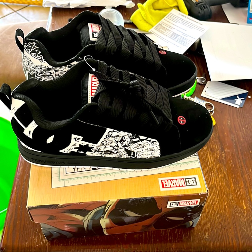 Deadpool limited addition dc shoes brand new in box
